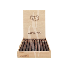 Load image into Gallery viewer, La Flor Dominicana Double Ligero Lancero Oscuro