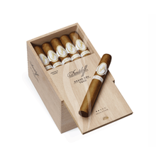 Load image into Gallery viewer, Davidoff Grand Cru Toro