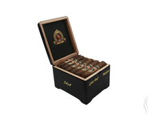 Load image into Gallery viewer, Dbl Little Bull Maduro