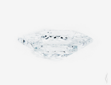 Charger l'image dans la galerie, Diamond Crown Bristol Crystal Ashtray