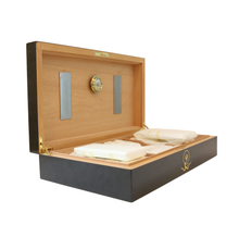 Charger l'image dans la galerie, Elie Bleu Humidor "Dragon" Blk Sycamore 110Cig