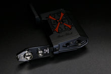 Load image into Gallery viewer, Prometheus Lighter Magmatf7 Shiny Gunmetal+Punch