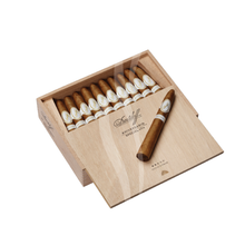 Load image into Gallery viewer, Davidoff Aniversario Special &#39;T&#39; Torpedo
