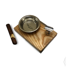 Charger l&#39;image dans la galerie, Akiki&#39;s Signature Cigar Holder And Ashtray
