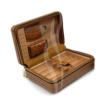 Charger l&#39;image dans la galerie, Leather Brown Travel Set Humidor with Cutter &amp; Lighter
