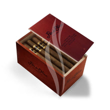 Load image into Gallery viewer, Flor De Oliva - Original Churchill
