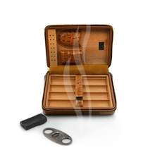 Charger l&#39;image dans la galerie, Leather Brown Travel Set Humidor with Cutter &amp; Lighter
