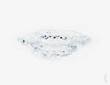 Load image into Gallery viewer, Diamond Crown Bristol Crystal Ashtray
