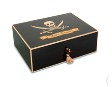 Load image into Gallery viewer, Elie Bleu Humidor &quot;Pirates&quot; 110Cig Black Sycamore
